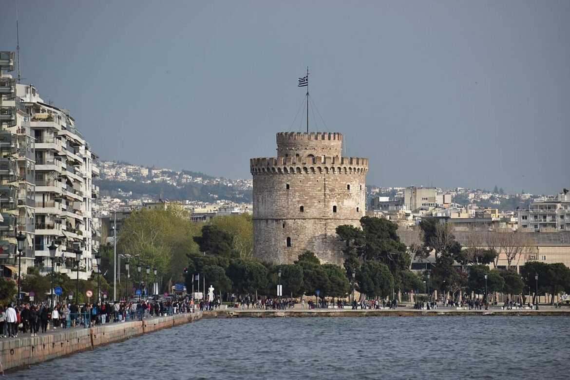 Thessaloniki Travel Guide: The White Tower, History and Food